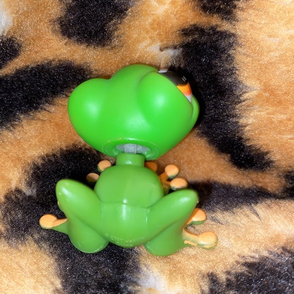 Littlest Pet Shop Frog 2007 - Picture 3 of 3